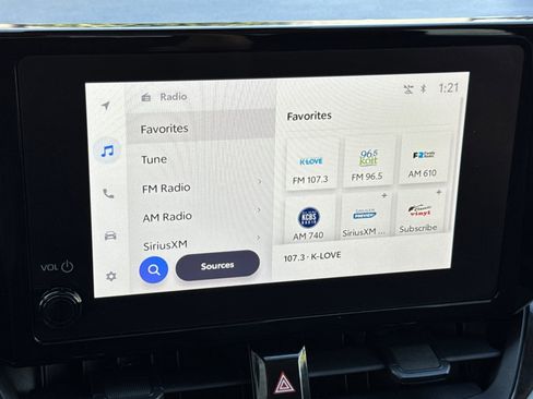 Used 2024 Toyota Corolla LE w/ LE Convenience Package image 23