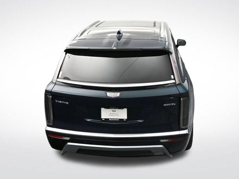 Used 2026 Cadillac Vistiq Luxury AWD/4WD image 19