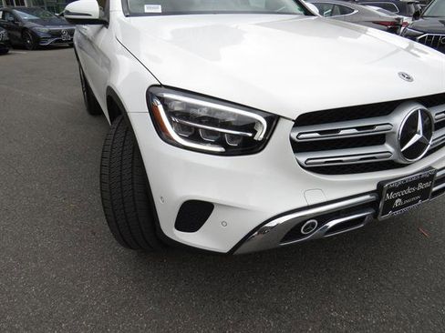 Used 2021 Mercedes-Benz GLC 300 4MATIC image 25
