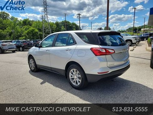 Used 2021 Chevrolet Equinox LS FWD image 3