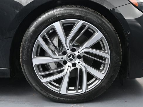 Used 2024 Mercedes-Benz E 350 4MATIC Sedan image 17