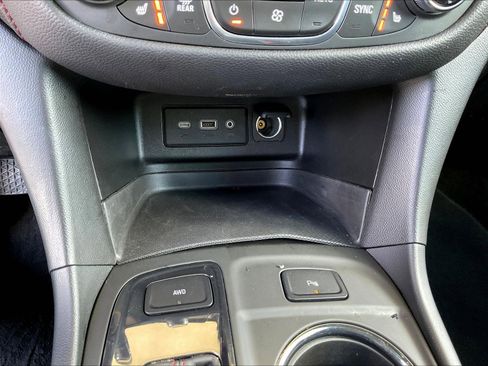 Used 2022 Chevrolet Equinox RS AWD/4WD image 15