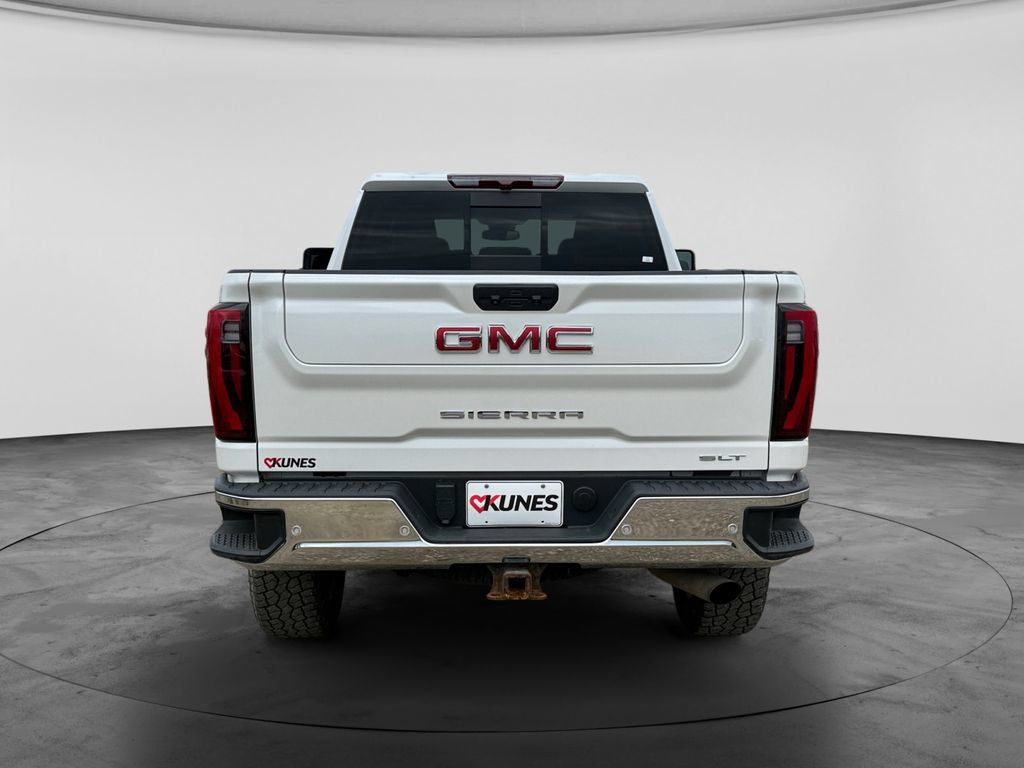 Used 2024 GMC Sierra 2500 SLT w/ SLT Convenience Package AWD/4WD image 8