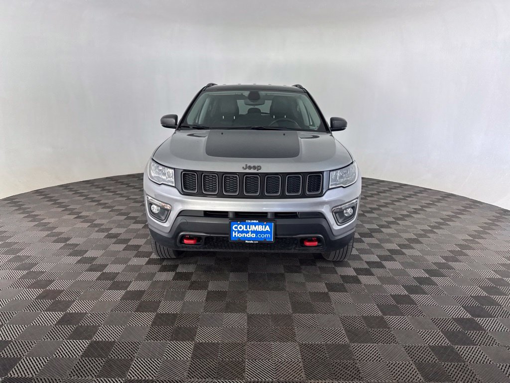 Used 2019 Jeep Compass Trailhawk AWD/4WD image 2
