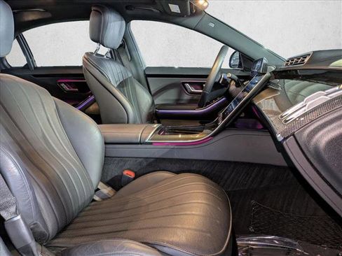 Certified 2022 Mercedes-Benz S 500 4MATIC image 21