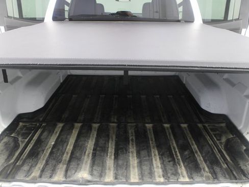 Used 2024 GMC Canyon Elevation image 18