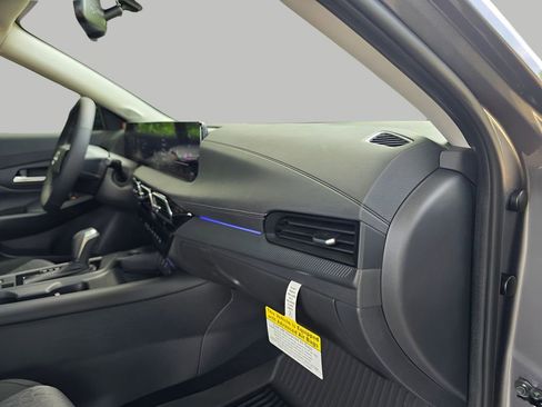 New 2026 Nissan Sentra SV FWD image 10