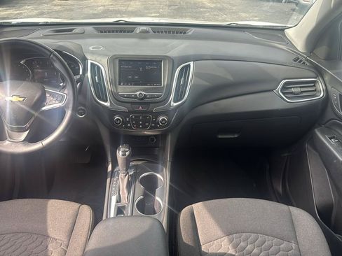 Used 2021 Chevrolet Equinox LT FWD image 7