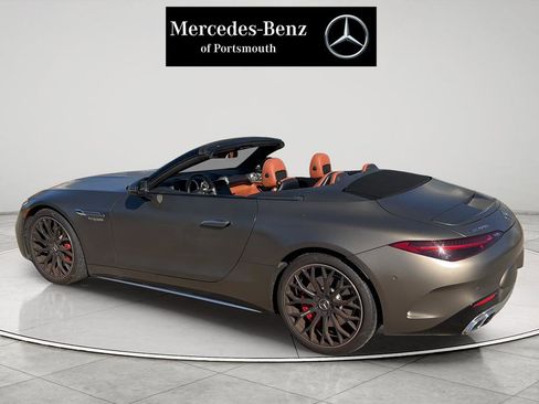 Used 2022 Mercedes-Benz SL 55 AMG 4MATIC image 3