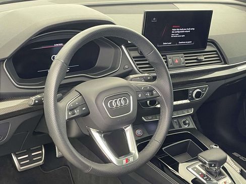 Certified 2025 Audi SQ5 Premium Plus AWD/4WD image 4