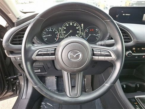 Used 2023 MAZDA MAZDA3 s image 15
