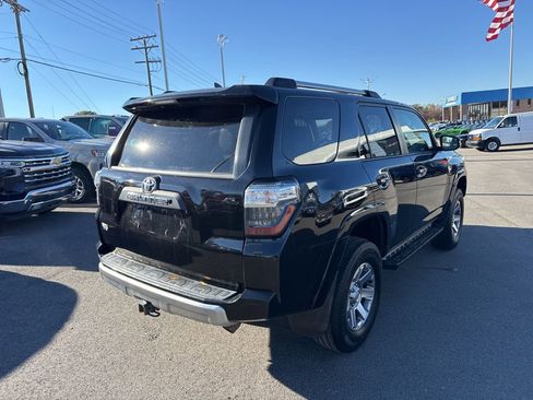 Used 2015 Toyota 4Runner Trail Premium image 5