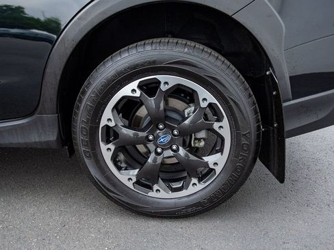 Used 2023 Subaru Crosstrek 2.0i Premium AWD/4WD image 29