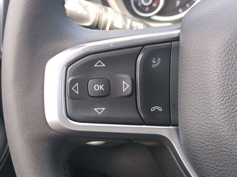 Used 2025 RAM 2500 Big Horn AWD/4WD image 27