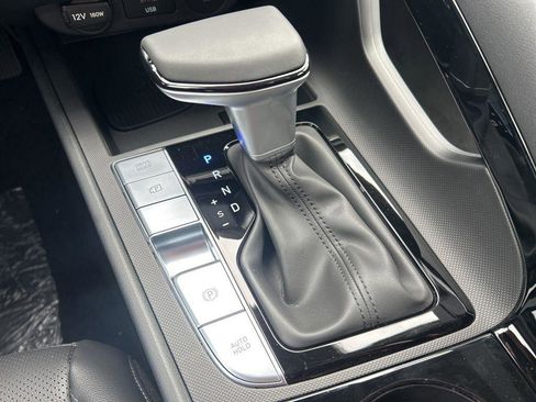 New 2026 Hyundai Elantra Limited image 21