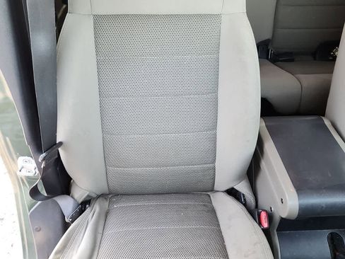 Used 2008 Jeep Wrangler Unlimited Sahara w/ Dual Top Group image 18