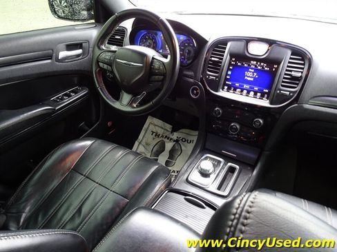 Used 2015 Chrysler 300 S AWD/4WD image 16