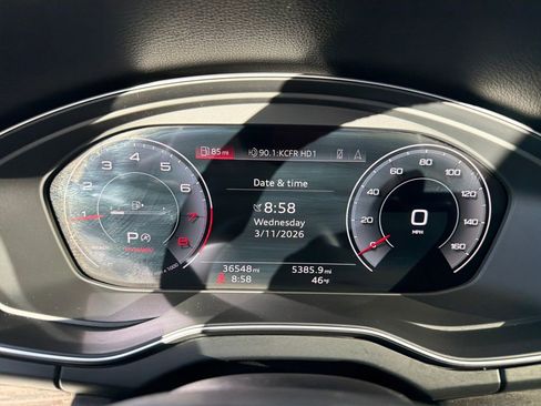 Used 2023 Audi Q5 2.0T Prestige w/ Prestige Package image 16