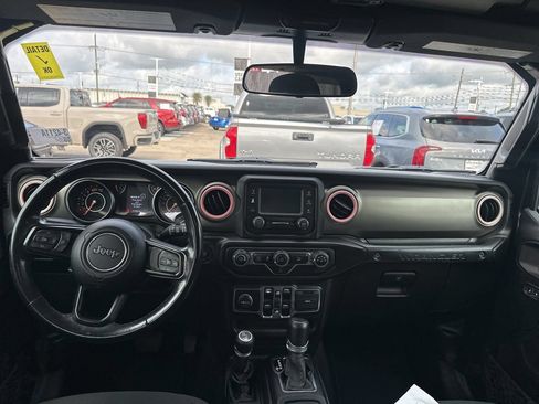 Used 2020 Jeep Wrangler Unlimited Sport S AWD/4WD image 8