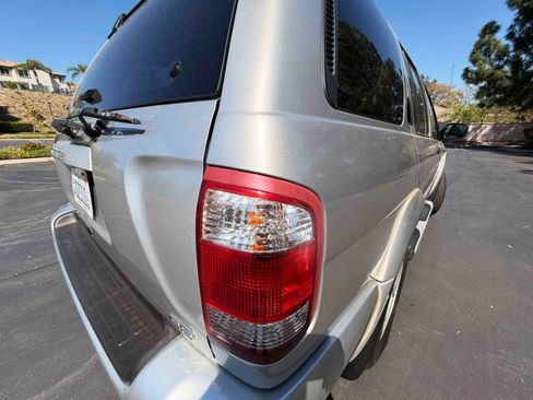 Used 2003 Nissan Pathfinder SE w/ SE Popular Pkg image 13