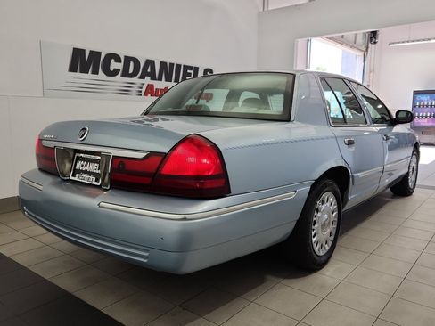Used 2003 Mercury Grand Marquis GS image 4
