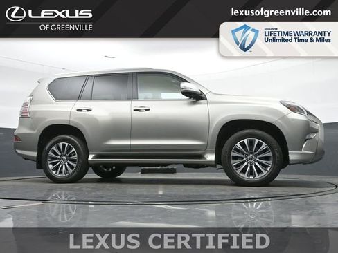 Used 2023 Lexus GX 460 Luxury w/ Accessory Package image 15