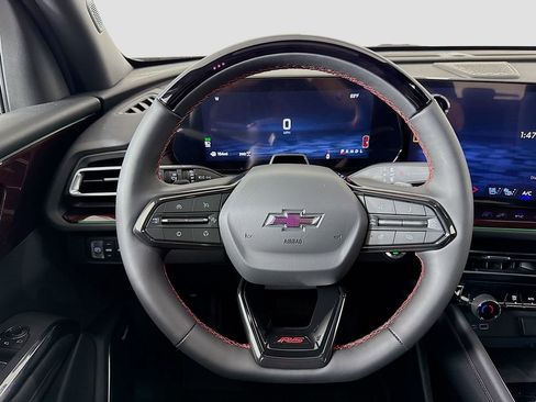 New 2026 Chevrolet Traverse RS w/ LPO, Floor Liner Package image 11