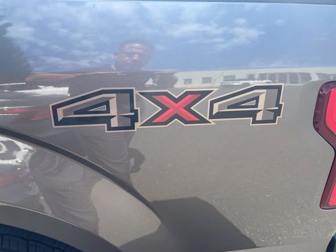 Used 2019 Ford F150 XLT w/ Equipment Group 302A Luxury image 5