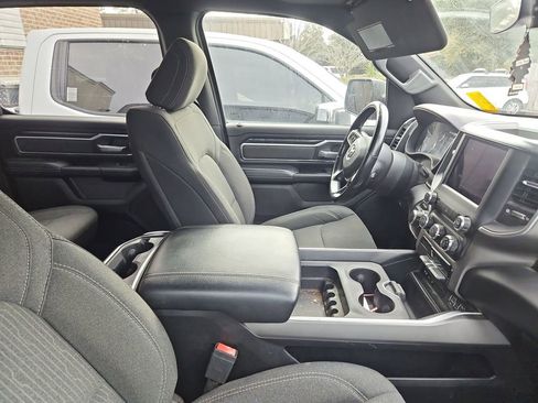 Used 2019 RAM 1500 Big Horn image 9