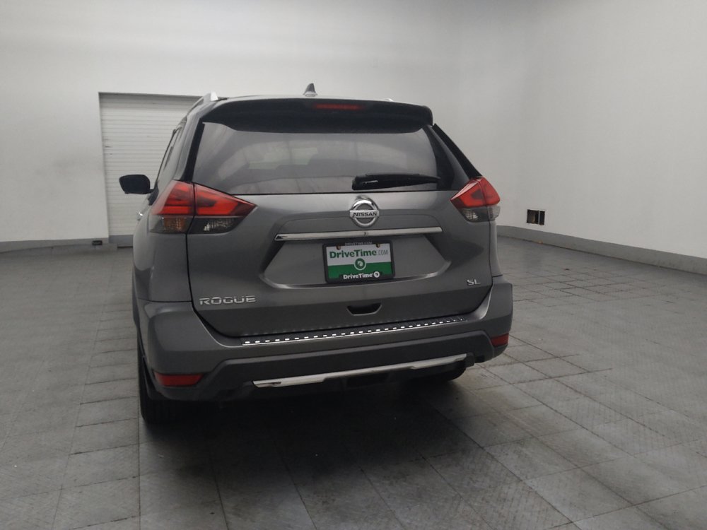 Used 2017 Nissan Rogue SL FWD image 6