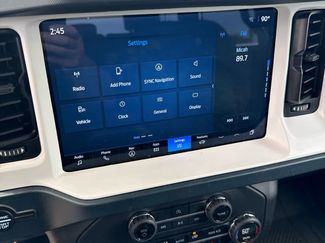 Used 2025 Ford Bronco Heritage Edition AWD/4WD video 3