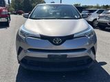 Used 2019 Toyota C-HR LE image 4