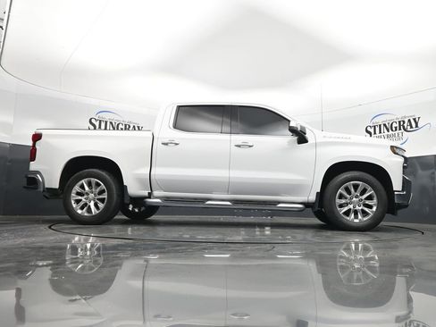 Used 2022 Chevrolet Silverado 1500 LTZ w/ LTZ Premium Package RWD image 33