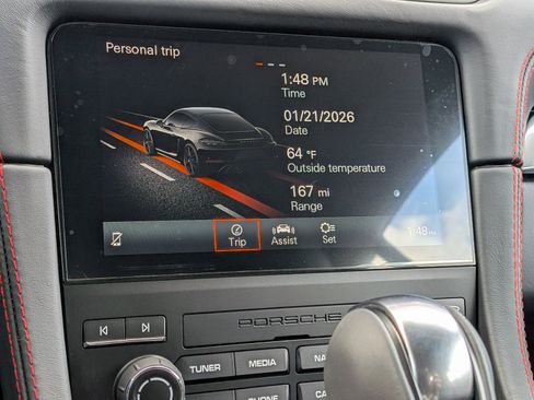 Used 2025 Porsche 718 Cayman GT4 image 17