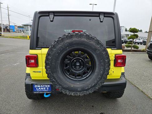 Used 2023 Jeep Wrangler Unlimited Rubicon 4xe w/ Steel Bumper Group image 4