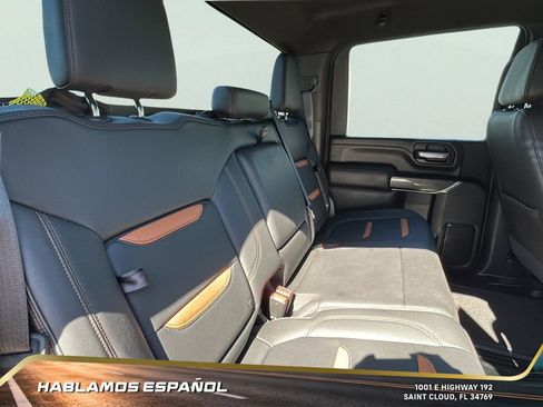 Certified 2022 GMC Sierra 2500 AT4 w/ Gooseneck/5TH Wheel Package image 32