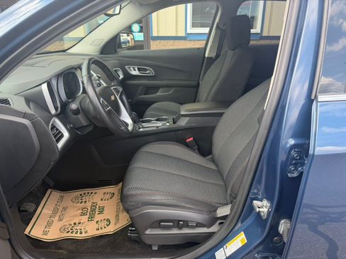 Used 2017 Chevrolet Equinox LT AWD/4WD image 14