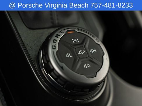 Used 2021 Ford Bronco Outer Banks w/ Sasquatch Package AWD/4WD image 39