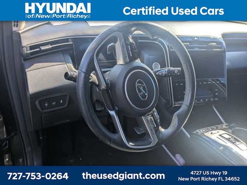 Used 2023 Hyundai Tucson Limited image 12