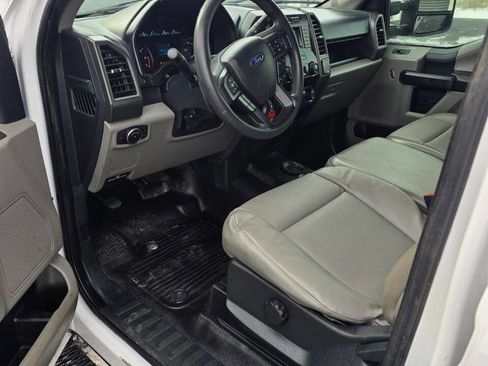 Used 2022 Ford F250 XL w/ STX Appearance Package image 26