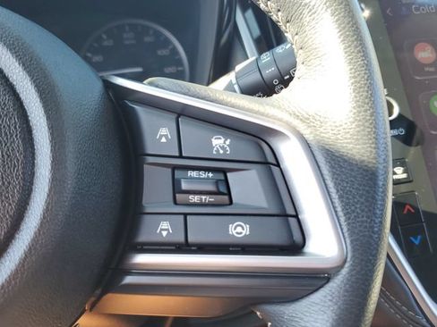 Used 2025 Subaru Outback Premium w/ Popular Package #1A AWD/4WD image 27