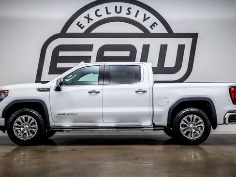 Used 2024 GMC Sierra 1500 Denali image 5