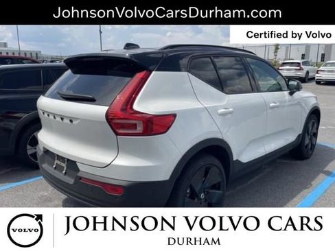 Used 2026 Volvo EX40 Ultra AWD/4WD image 3