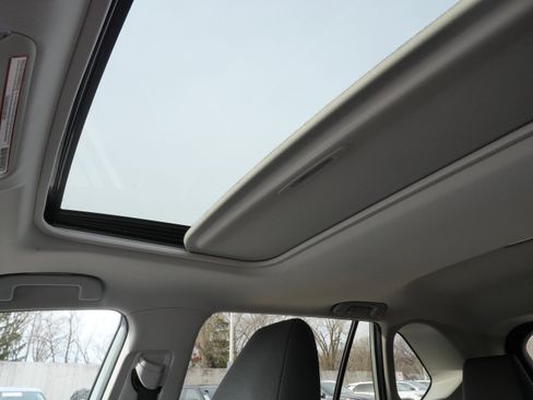 Used 2020 Toyota RAV4 XLE w/ Convenience Package image 27