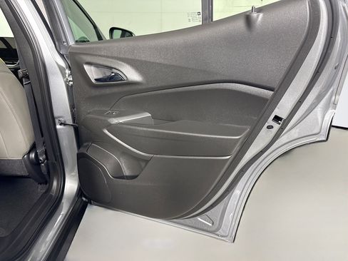 Used 2025 Chevrolet Trax ACTIV w/ Driver Confidence Package FWD image 28
