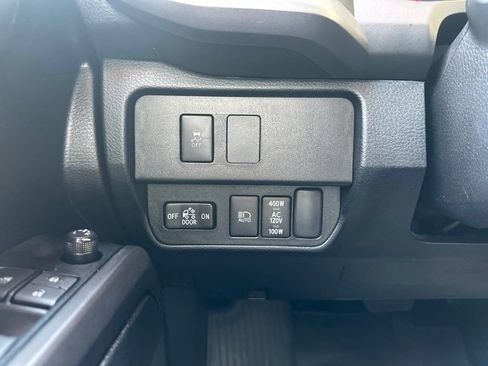 Certified 2021 Toyota Tacoma TRD Sport w/ Blackout Package (TMS) AWD/4WD image 21