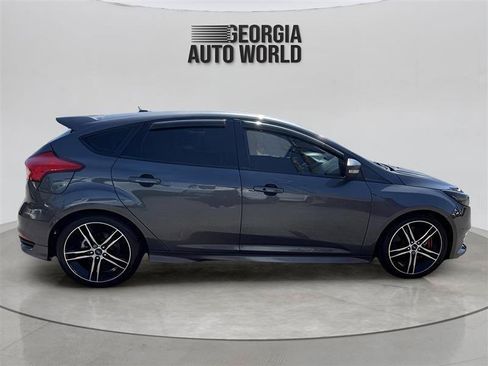 Used 2016 Ford Focus ST FWD image 14