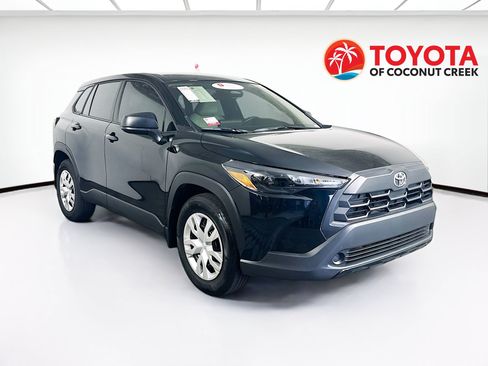 Certified 2026 Toyota Corolla Cross L FWD image 1