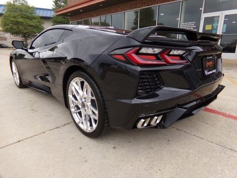 Used 2024 Chevrolet Corvette Stingray Premium Cpe w/ Z51 Performance Package RWD image 8