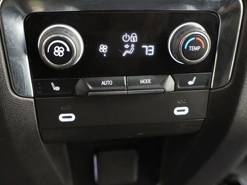 Used 2024 Chevrolet Tahoe RST w/ Luxury Package RWD image 28